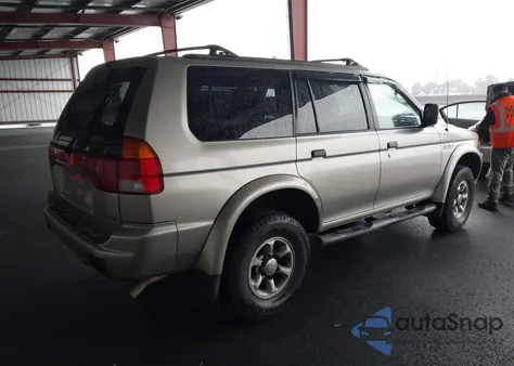 1999 Mitsubishi Montero Sport Ls/Xls z USA, uszkodzony, nr VIN JA4MT31H4XP032685